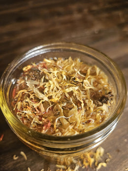 Herbal Starter Kit - DIY Infusion Box | Beginner Herbalism: Grow + Make Your Own Herbal Remedies